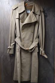 Box  Trench